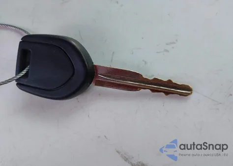 2010 Mitsubishi Galant Es/Se z USA, uszkodzony, nr VIN 4A32B3FF8AE005156